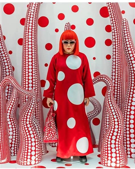 louis vuitton artist studios|Louis Vuitton artist collaboration dots.